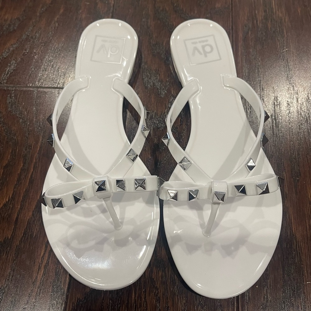 DV Dolce Vita Sunkissed Jelly Sandal White Womens Size 8 NEW